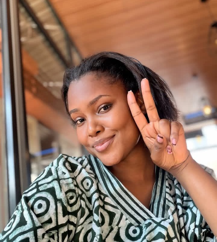 AmaraFaith100's tweet photo. Good evening, family ❤️ 

Hope your Tuesday has been going well. Enjoy the rest of your evening! https://t.co/jXdcm5RZoI