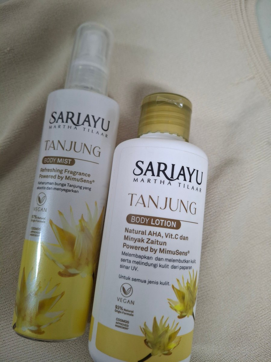 LuviaArin's tweet photo. Baru coba Tanjung Body Mist &amp; Lotion, ternyata wanginya bikin rileks banget 🌸😌
https://t.co/B17jSHT4tV https://t.co/C3m1dzm7Ud