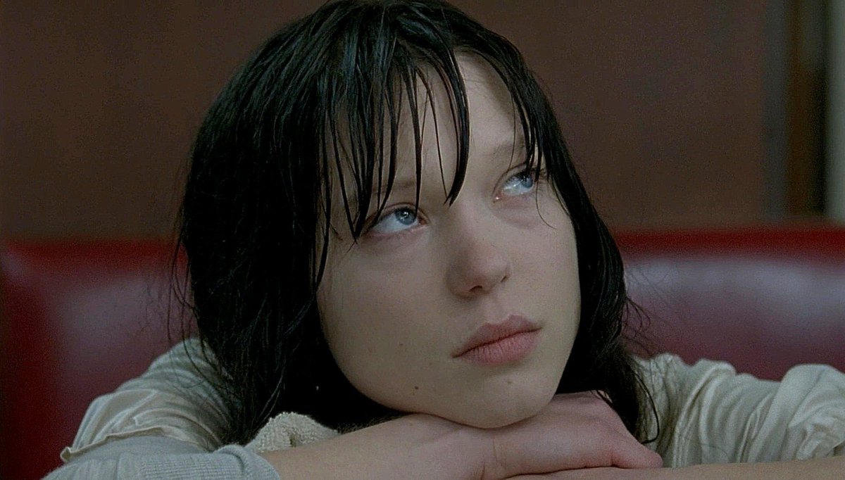 ouicinema's tweet photo. Léa Seydoux dans La Belle Personne (2008)
de Christophe Honoré https://t.co/aRC4JyUKtB