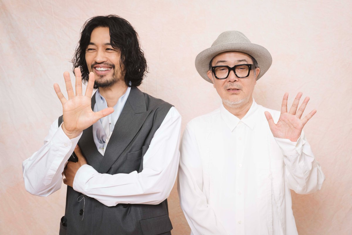 TVGweb's tweet photo. 「ペンション・恋は桃色season4」
リリー・フランキー×斎藤工interview✍🏻
---
清水康彦監督の“純文作”でもある
本シリーズへの思い語る💭
「監督の細胞をみんなが演じて…」

リリーは柏木悠の演技も絶賛✨
「悠ちゃんのお芝居も良かった」

https://t.co/D0LFFd26fw

#ペンション・恋は桃色 https://t.co/UoddeuqLUd