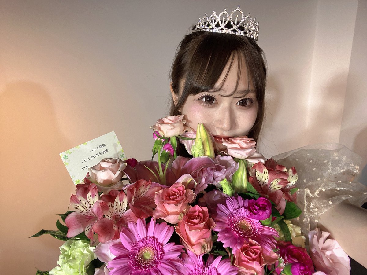 yunayuna_0817's tweet photo. 💖20thバースデーライブ🎂
大成功に終演しました！！！！
過去1楽しかったです( ߹꒳​߹ )🙌🏻🙌🏻

20歳という節目を、こんなに素敵な時間にできたことが本当に幸せです🥹💐

来てくれた方、応援しててくれた方、会場の皆様、本当にありがとうございました😭 https://t.co/jj8tCOhvvE