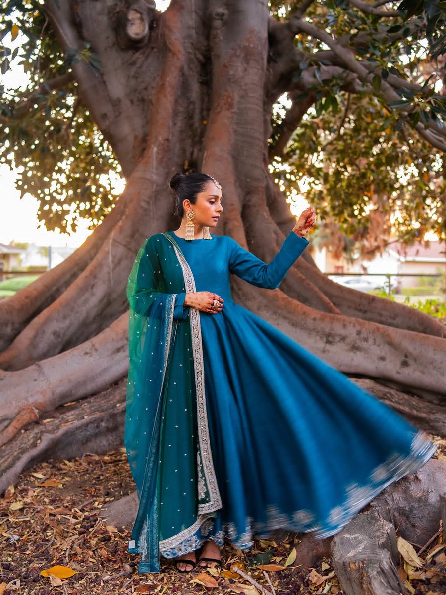 Weekendvibes_'s tweet photo. Pragathi Guruprasad ✨💙
#Pragathi #PragathiGuruprasad https://t.co/tXaYm6jw9k