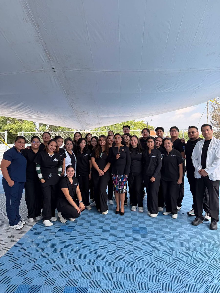 AlmaRosaGto's tweet photo. 🦷 Participé en la Primera Jornada de #PrevenciónBucal Infantil en #SanJoséDeIturbide, organizada por la Alianza Interuniversitaria del Bajío, en donde se impulsaron acciones de salud bucal para niñas, niños y sus familias.🙌

Mi reconocimiento a quienes hacen posible estos esfuerzos por un México más saludable. 🇲🇽