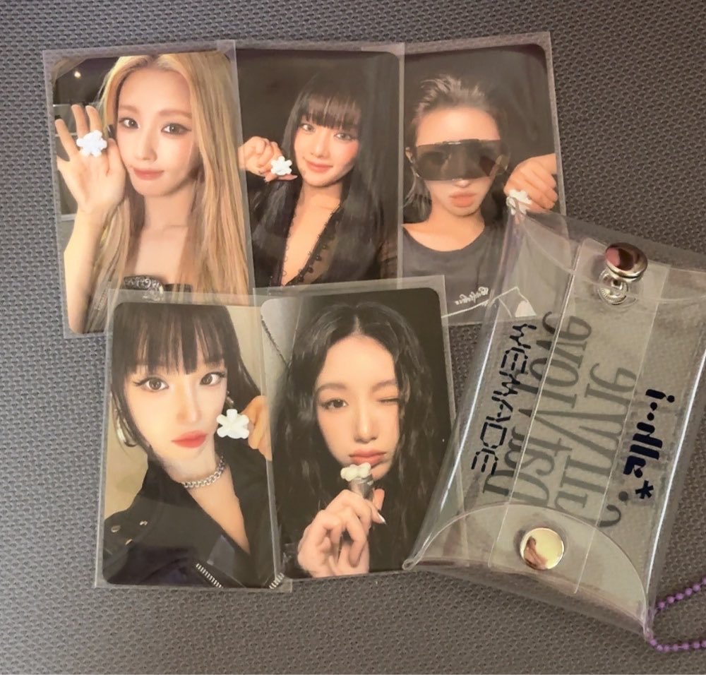 OOootddd's tweet photo. 아이들 역조공 미니팬미팅 포카 gimme dat love 양도

5개 all - 6.8

Kkt or dm

여자아이들 미연 민니 전소연 우기 슈화 idle gidle miyeon minnie soyeon yuqi shuhua
photocard pc wts sell poca broadcast i-dle 포토카드 포카 사녹 공방 gidle 판매 we made signed sign postcard https://t.co/qlH9EEpJvi