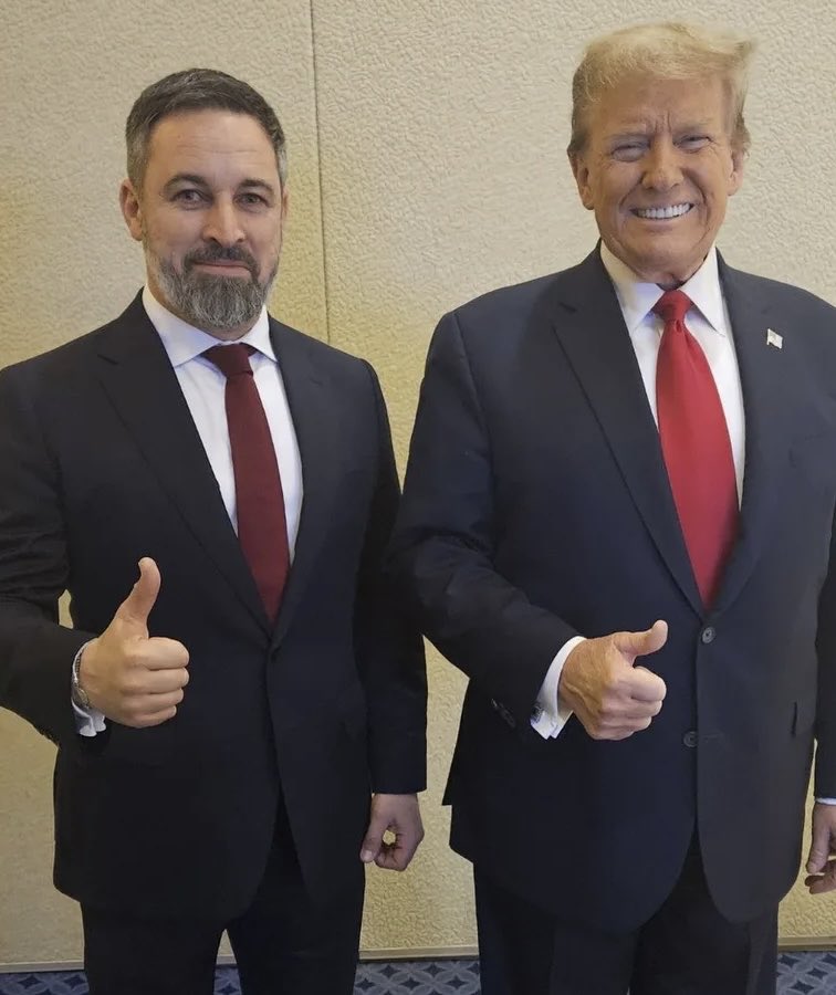 joanbaldovi's tweet photo. Abascal:”Haremos exactamente las mismas cosas que Milei en Argentina y Trump en Estados Unidos”.
O sea, reducir vacunas infantiles. https://t.co/L4laRMvqga