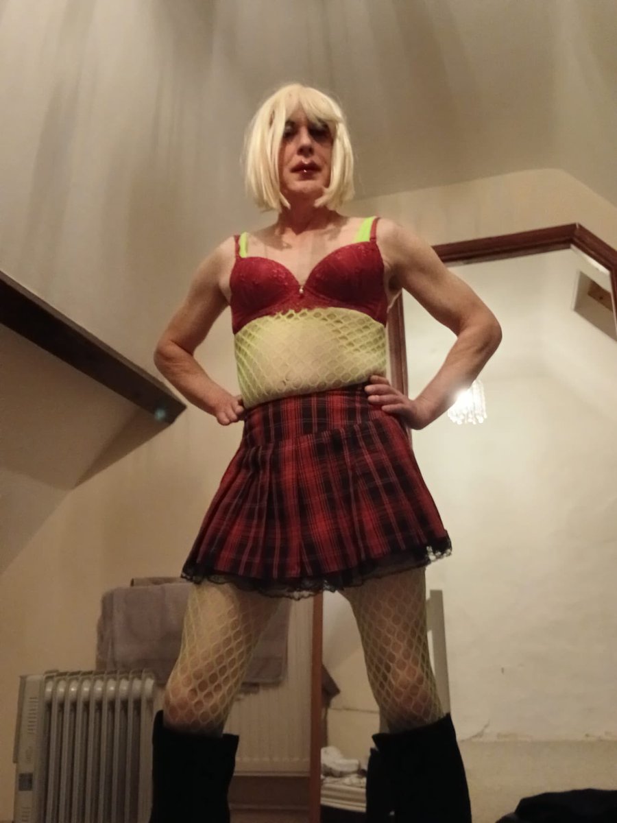 Sissytemple01's tweet photo. Hey sissies 😈
Let’s get ready to repost @Danni_hole_uk https://t.co/ImTNbrHx87