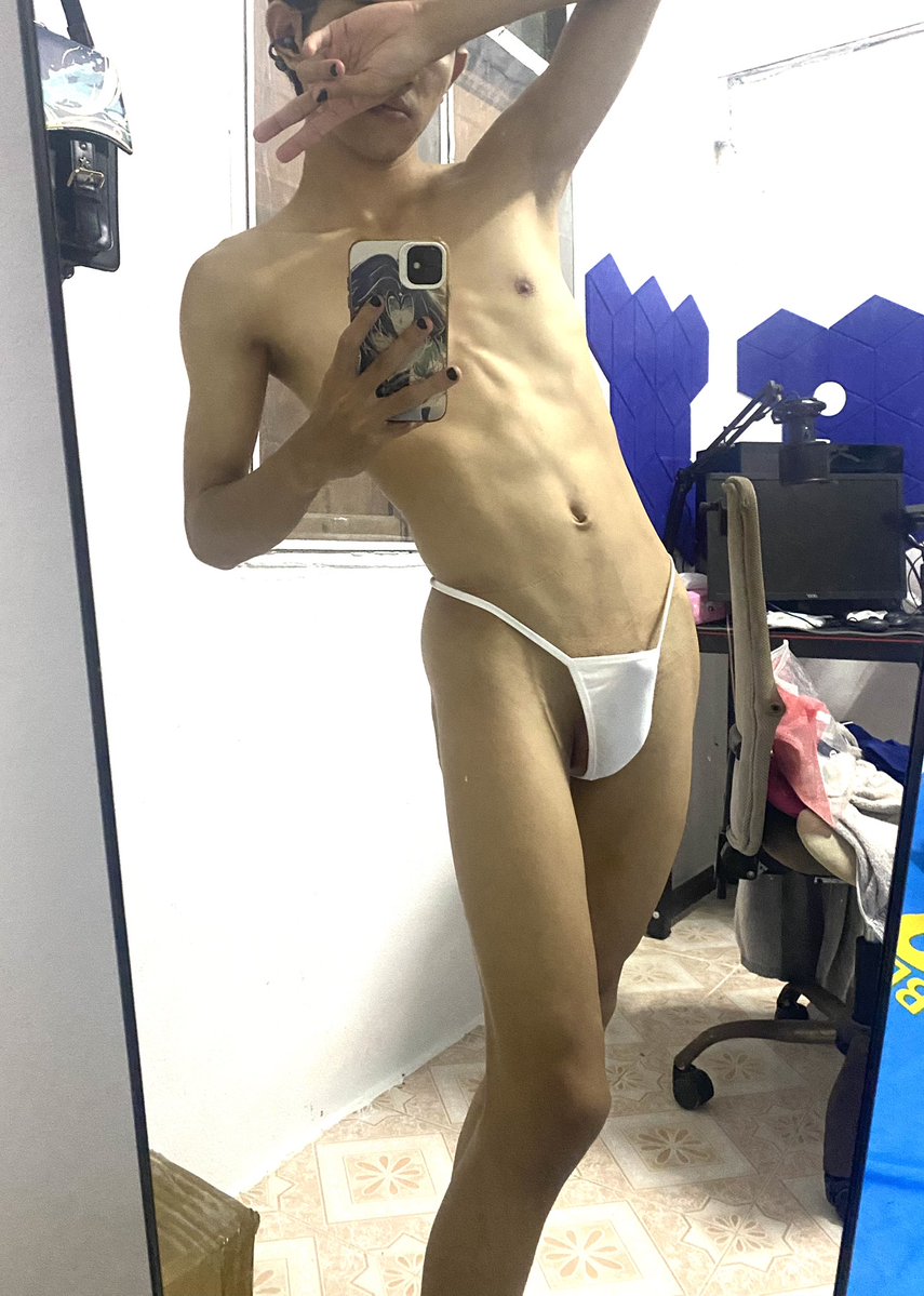 Umaru_2P's tweet photo. #femboy #twink https://t.co/u87YyN0jrg