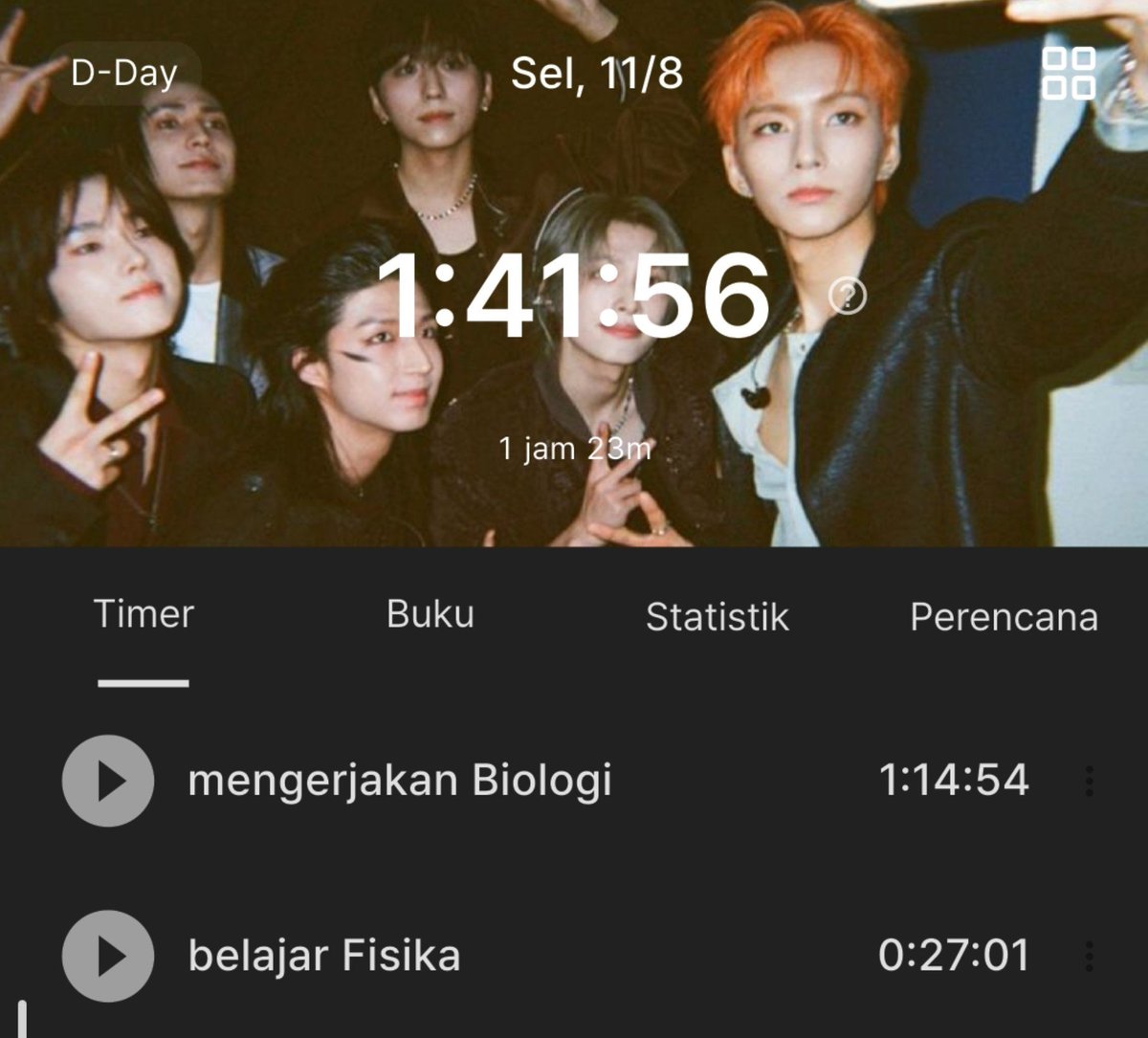 gaddogaddoz's tweet photo. 110826 | hari ini gak terlalu lama karena kegiatan eskul dan aku pulang telat :(. Besok ulangan fisika dan ak udah belajar dari Jumat.. Wish me luck plsplspls https://t.co/5aBFkiU41D