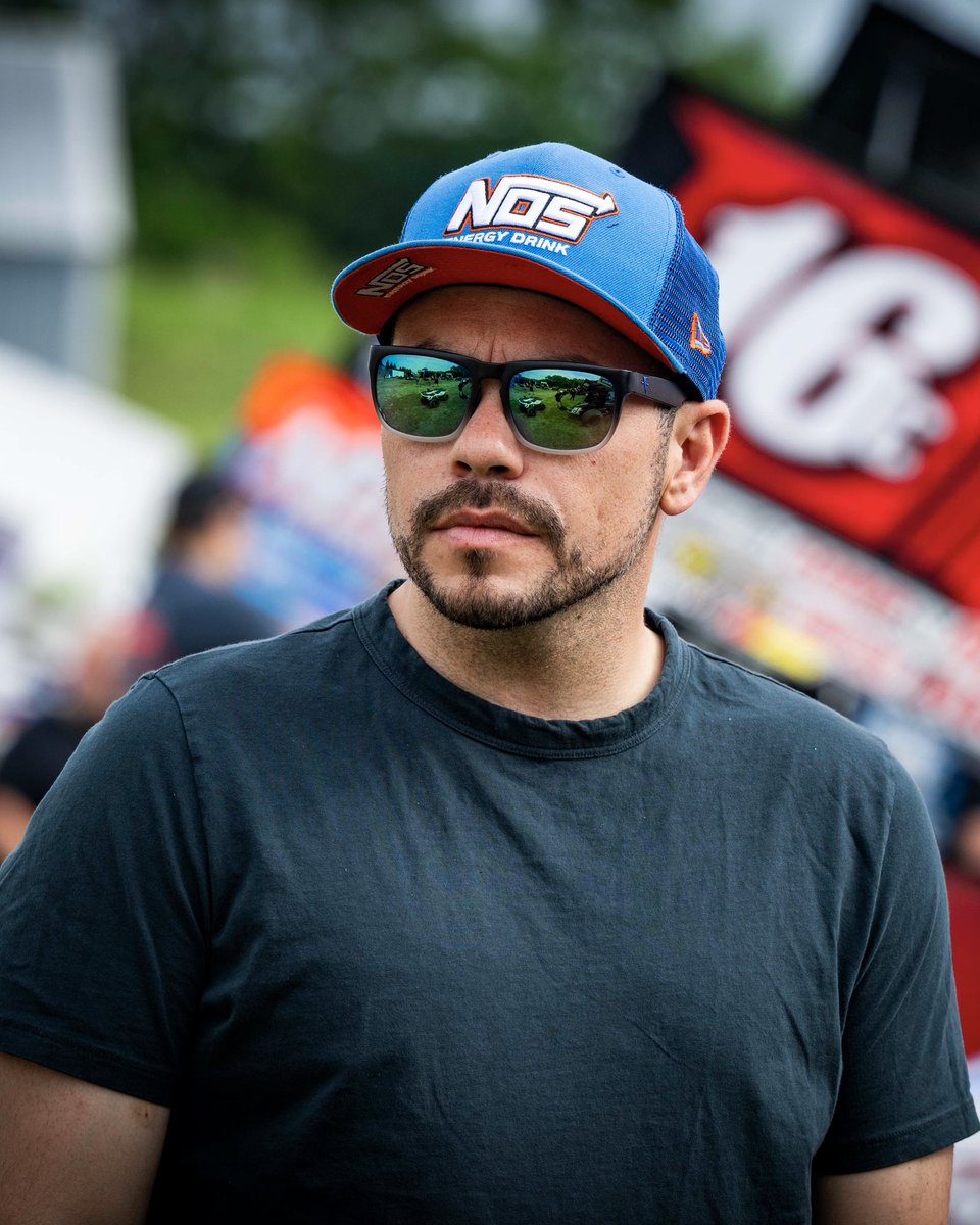 NosEnergyDrink's tweet photo. Come meet NOS Energy drivers Haud and Windom before they burn rubber at NOSville Nationals. Swing by the Hy-Vee across from Knoxville Raceway today at 2pm to meet the boys, take a spin on the simulator, and grab some cold NOS Energy.
#NOSEnergy // #TeamNOS // #GetAfterIt
 https://t.co/zTt4bE8k29