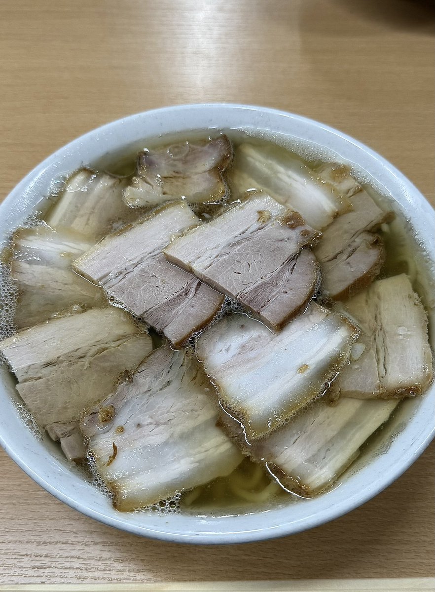 junspecter1950's tweet photo. 坂内食堂また来年だな…。肉そば最高。

#坂内食堂
#ラーメン
#喜多方ラーメン https://t.co/hrpoNUJFIg