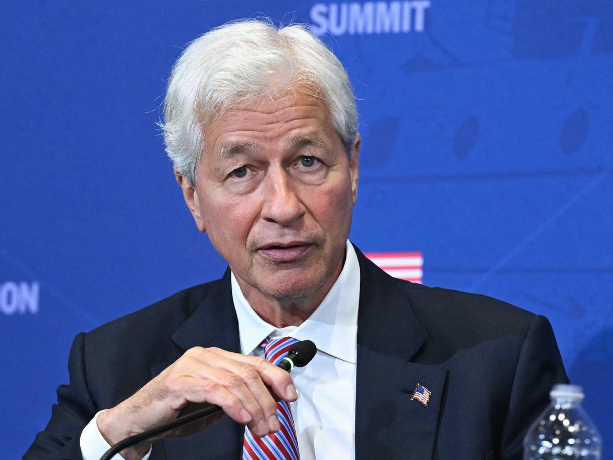 Mistress_Walks's tweet photo. This is no longer some distant theoretical scenario.

JPMorgan CEO Jamie Dimon is now openly warning that the U.S. dollar could eventually lose its status as the world’s dominant reserve currency.

The dollar’s share of global foreign-exchange reserves has already fallen from roughly 70% in 2000 to about 57% today.

Dimon’s argument is brutally simple:

“If we’re not the strongest military in 25 years and the strongest economy, we won’t have the reserve currency.”

And the problem goes far beyond monetary policy.

For decades, the United States allowed critical industrial capacity and supply chains to migrate abroad while becoming dangerously dependent on China for strategic materials, including rare earths.

The war in Iran has exposed another vulnerability: America’s industrial base may simply lack the production capacity required to sustain a prolonged high-intensity conflict. Dimon specifically pointed to this problem while arguing that the U.S. must rebuild strategic manufacturing capacity.

Reserve-currency status is not a birthright.

It rests on economic power, military power, deep financial markets, political stability and — perhaps most importantly — confidence that the system will remain stronger and safer than every alternative.

For decades, America could afford strategic mistakes because there was simply nowhere comparable for global capital to go.

That advantage still exists. The dollar remains overwhelmingly important to global finance, and there is currently no obvious replacement capable of reproducing the entire dollar-based financial system.

But dominance can erode long before a replacement fully emerges.

And if Washington continues weakening the economic, industrial and institutional foundations that made the dollar dominant in the first place, the question may eventually stop being:

“Could the dollar lose its reserve-currency status?”

and become:

“How much time does it have left?”
