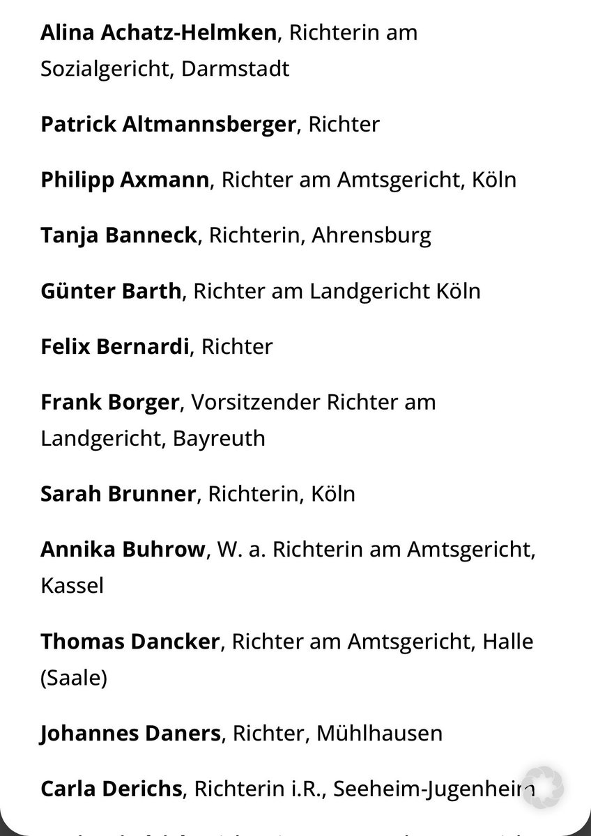 Beatrix_vStorch's tweet photo. Wir haben schwerwiegende Probleme im Justizsystem - auch mit der fehlenden politischen Neutralität. Und das hier sind seine Namen: Richter, die ein Verbotsverfahren gegen die AfD fordern, um die AfD zu verbieten. Schämt Euch! Ihr seid nicht die Schützer der Demokratie. Ihr seid eine Gefahr für die Demokratie. Und für den Rechtsstaat. (Mit Dank an die @jungefreiheit)