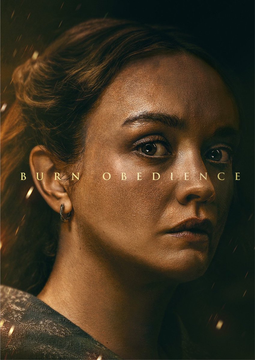 FilmUpdates's tweet photo. Ryan Condal says Alicent would be his choice for the Iron Throne:

“There’s not a character in the show that has seen more of a differential between power, to lack of power. She’s seen it all. […] She’s had the proper experience and training to make the right choices.”

(https://t.co/0xJydCeiTI)