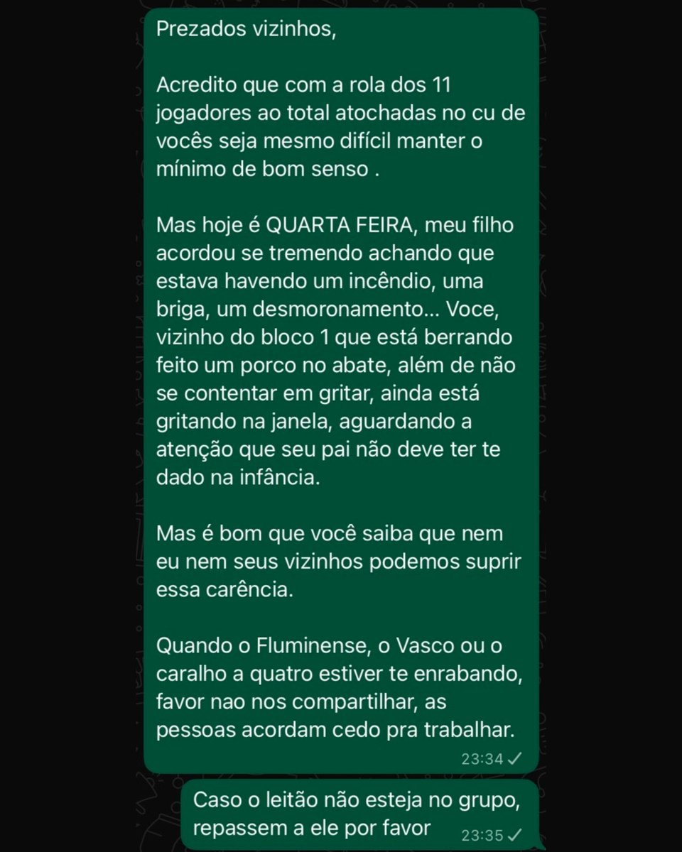 NazareAmarga's tweet photo. Eu não sei vocês, mas eu AMO fofoca de condomínio. E super concordo com a diva, acho uó esses machos gritando por causa de futebol. https://t.co/rDSYJbfsGP