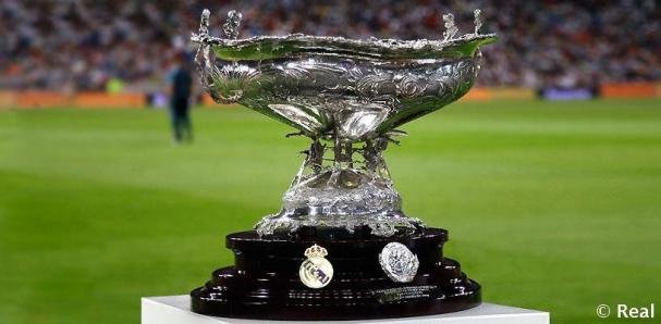 aficion_Rmadrid's tweet photo. Con las obras del Bernabéu, se ha perdido uno de los torneos clásicos del verano que se disputaba desde 1979. 

Este verano, en el que las obras están finalizadas y se están haciendo pequeños remates, parece que no ha habido mucha intención en volver a recuperarlo. https://t.co/gPIvrCc0WL