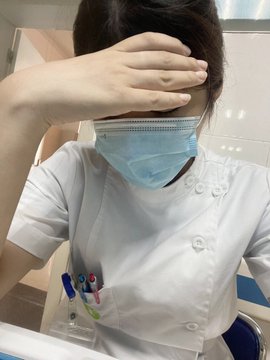 ibodass's tweet photo. 我最喜欢和医生做爱，因为只有医生才最懂医生，能深能浅，毕竟工作上的默契也可以带到床上。 蹲个有默契的。 https://t.co/8kbeUcJifb