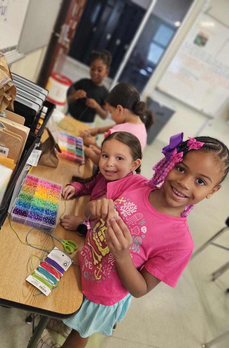 RCSDNYS's tweet photo. 📚 Just because it is summertime does not mean the learning stops! An average of 150 students from across the District spent four weeks at School No. 12 for Lit Camp and Math Camp. The first day will be here before we know it, and our students are READY! 🍎 

#ONERCSD https://t.co/Qm72cNZbSA