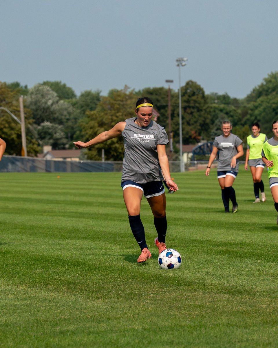 AugieSoccer's tweet photo. Day two on the pitch ☀️

#KnowYourWhy  ⚔️ #BuildingChampions https://t.co/n5FYnmJOXT