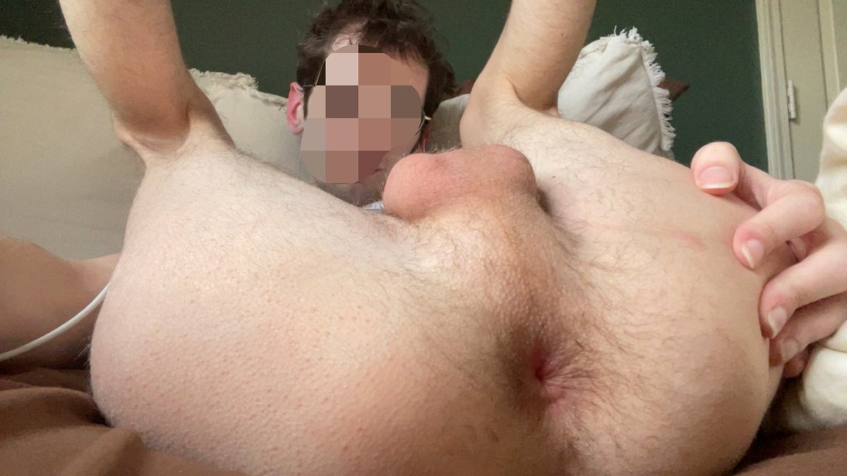 xcxtwinkk's tweet photo. so who wants to use me senseless? https://t.co/ezBGhxqatF