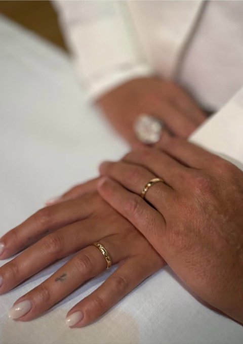 yabaleftonline's tweet photo. Cristiano Ronaldo and Georgina Rodríguez are now married 💍 https://t.co/RhMvLMTYQI