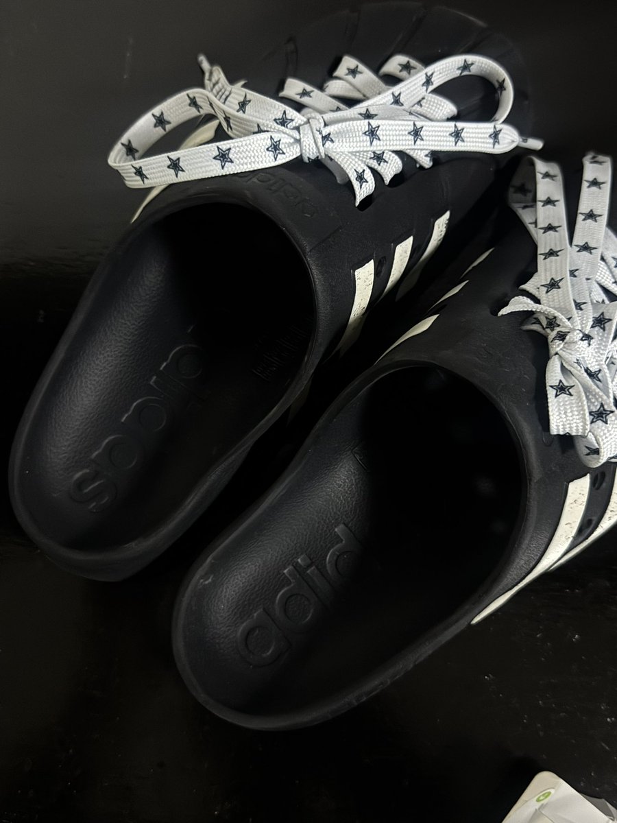 iigusedfromdude's tweet photo. #ส่งต่อ adidas clog สีดำ🖤
- sz. 24.5 cm (38-39)
-สภาพตามการใช้งาน เอาไปทำความสะอาดใหม่ขึ้น
🖤 ส่งต่อ 350 ส่งฟรี (shop 1000+)
#ส่งต่อ #ส่งต่อadidas #adidasclogs #adidas #clog #รองเท้ามือสองของแท้ #รองเท้ามือสอง
#adidas https://t.co/53fSTHbnGE