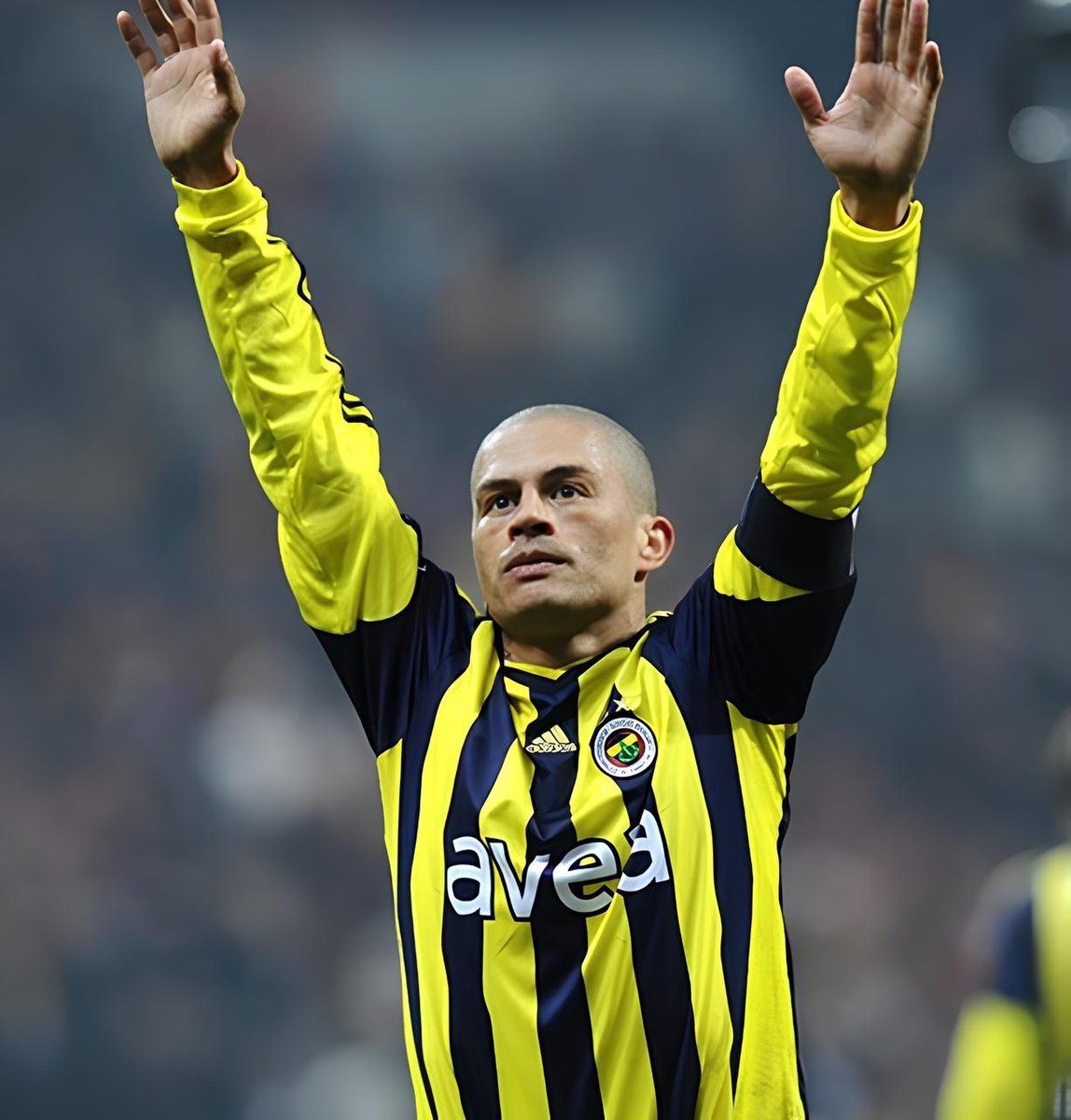 bpthaber's tweet photo. Anderson Talisca, Avrupa kupaları tarihinde Türk takımlarıyla en fazla gol atan yabancı futbolcu oldu.

1 - Talisca (Fenerbahçe'de 9, Beşiktaş'ta 6 gol),
2 - Alex de Souza (15 gol). https://t.co/cBgIRm3h33