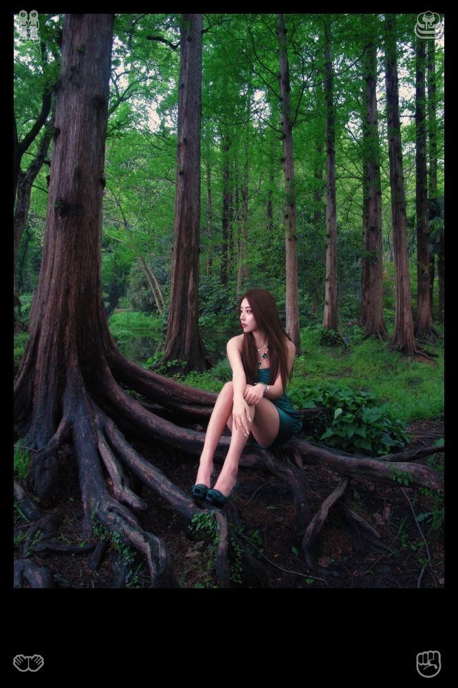 BountyGermany's tweet photo. Ethan gave a nod. "I'm thinking of launching a photo showcase at the café," he explained. "Images capturing the village, the garden, the dishes, the folks. My goal is to narrate the tale of this spot—of Elara, of everyone here—through my lens." Birthday cleanup is underwa https://t.co/DPfTy38F1J