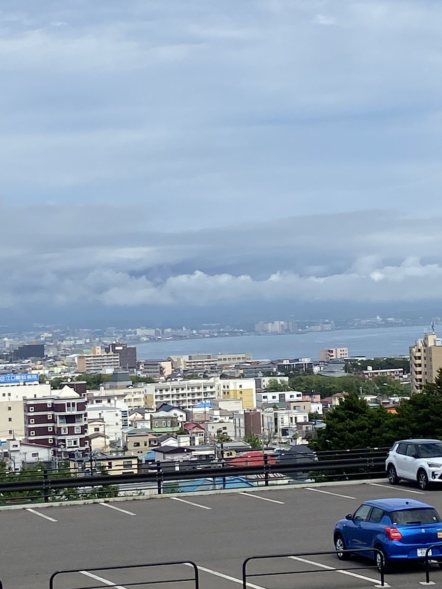 mutsukifielder's tweet photo. この天気では、山頂からの景観は望めないだろうなぁ😮‍💨
#北海道ツーリング　#函館市 https://t.co/r54muvdASN