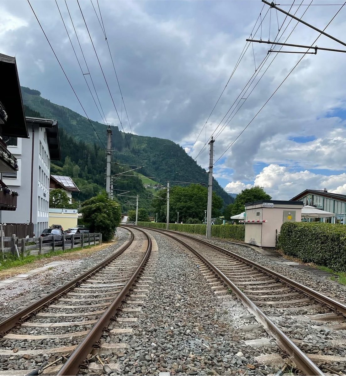 llunavidaa's tweet photo. 🇦🇹 🇨🇭 🇩🇪 🇫🇷 https://t.co/GEN4axSYb9
