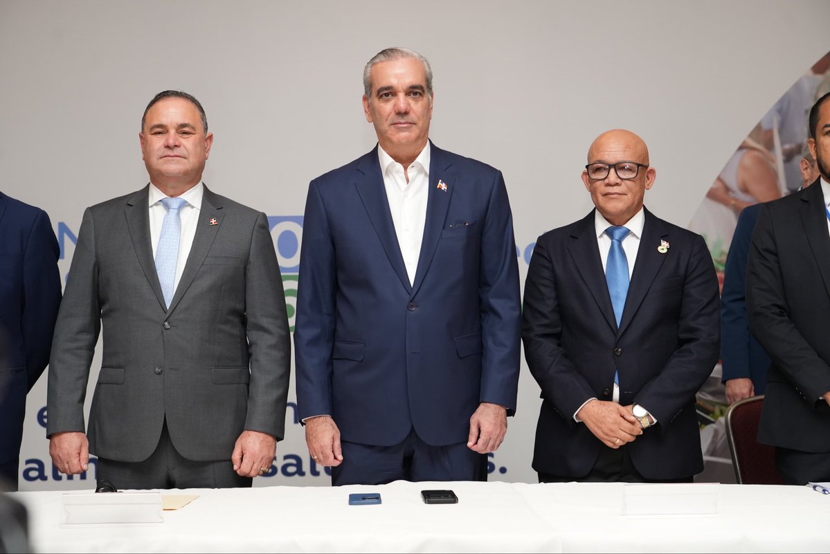 InespreRD's tweet photo. República Dominicana se convierte en centro del diálogo regional sobre seguridad alimentaria.

El presidente Luis Abinader encabezó la apertura de la XI Reunión de la Red SPAA, que reúne en Santo Domingo a delegaciones de 15 países para compartir experiencias.

#RedSPAA2026 https://t.co/IEIuLuOU1s