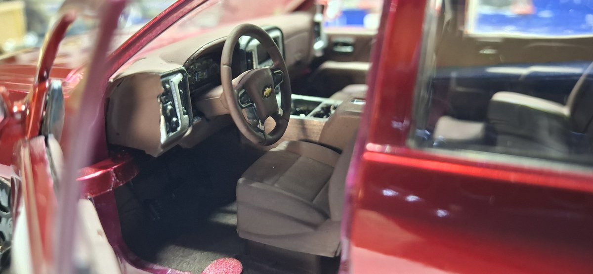 themodelist's tweet photo. 2014 Chevrolet Silverado LTZ Z71
#Silverado ##chevytrucks #diecastphotography #diecastpictures #diecastcollection #diecastmodel #modelcarcollector https://t.co/FVGsssnTcO