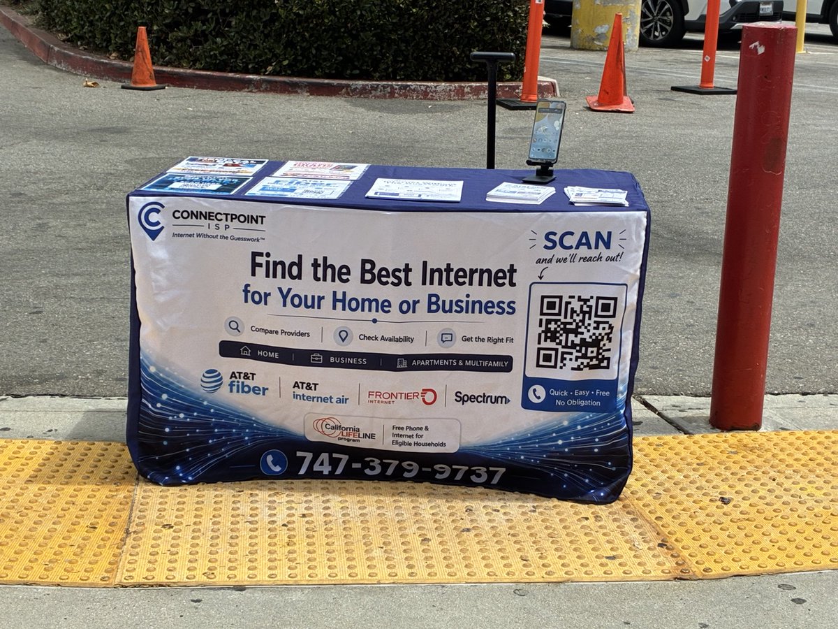 OpenHRentals's tweet photo. COME JOIN US!

Stop by the Red, White & Blue Thrift Store at:

📍 13630 Victory Boulevard

We’re offering:

• Spectrum
• AT&T Fiber
• Frontier
• FREE phone service with 25 GB of data and 10 GB of hotspot through California LifeLine for those who qualify

Come by and see what options are available for you!