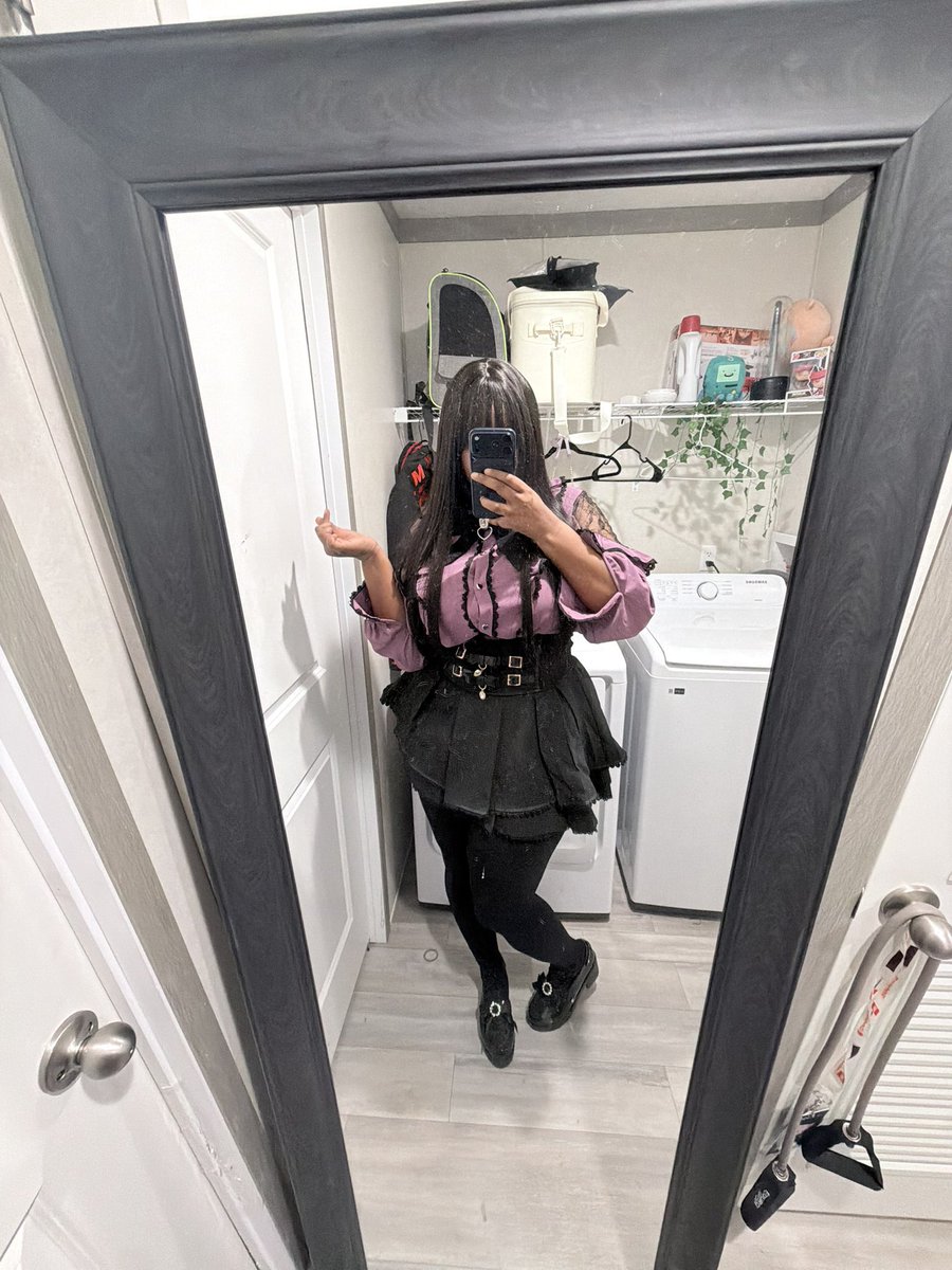 vexdesire's tweet photo. Tribute or don’t dm me https://t.co/ULcb4vgpfV