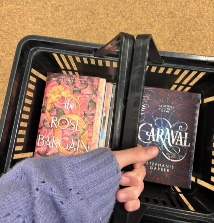 AlejaReads's tweet photo. Spending on books isn't impulsive, it's emotionally necessary.>>> https://t.co/uohE1ho3xg