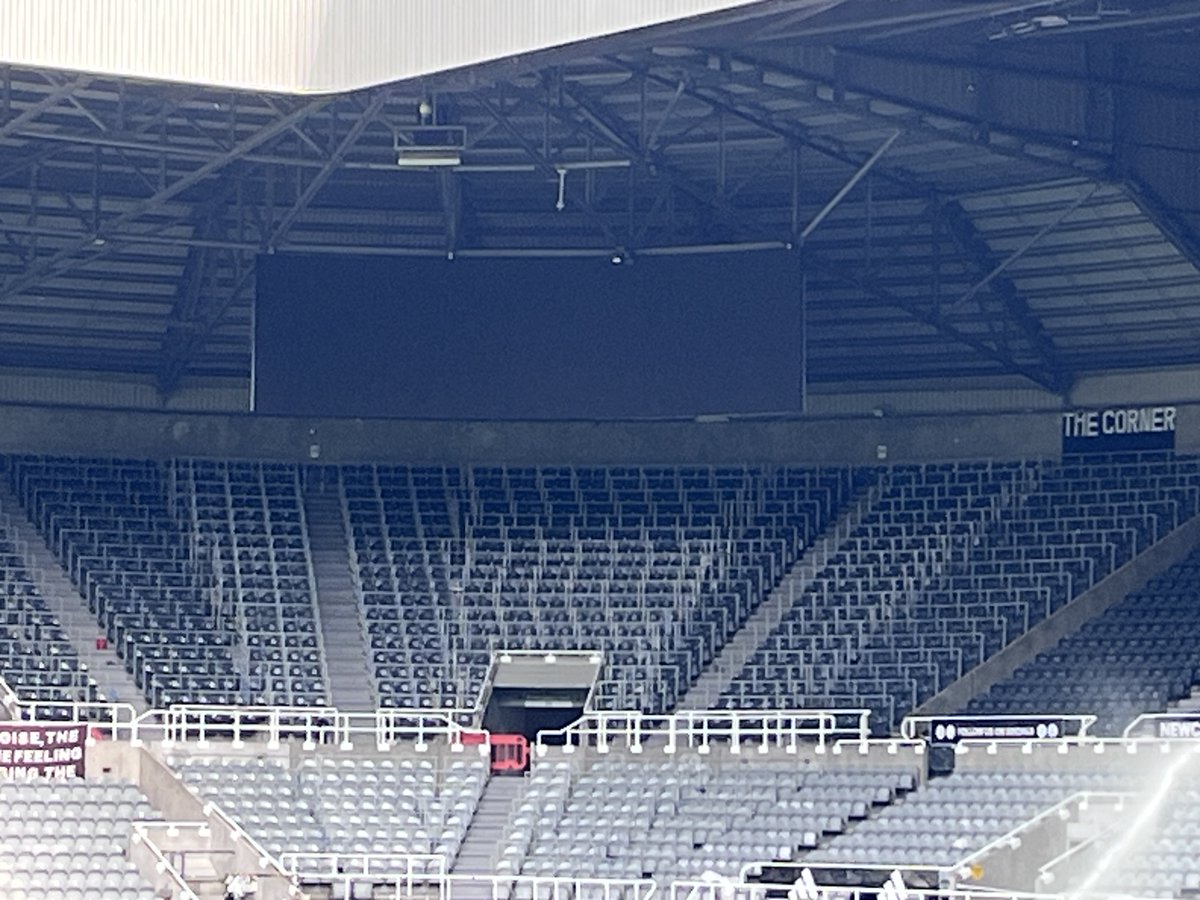 mhardysport's tweet photo. The new man, Matthias Jaissle, at a changing St James’ Park (there is another new screen at the back of the Gallowgate End now as well). https://t.co/QNotuyARPn