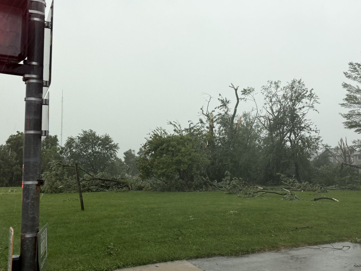 ChicagoMWeather's tweet photo. 🌪️🚨 BRIEF TORNADO NEAR LA GRANGE, IL / I-80 🚨🌪️

Contact Curtislergner@gmail.com for licensing. 

I just had a brief tornado pass over my location and continue east near I-80 by La Grange. Significant damage is already visible throughout the area.

⚡ Power lines down everywhere
🌳 Numerous trees and large limbs down
🏠 Spotty structural damage reported/observed
🌪️ Tornado continued rapidly east with the storm complex

⚠️ Extremely dangerous conditions remain across Chicagoland. Watch for downed power lines, debris and additional warnings as these storms race east.

#LaGrange #Chicago #Chicagoland #Tornado #ILwx #SevereWeather #StormDamage #I80 #StormChasing #ChicagoWeather