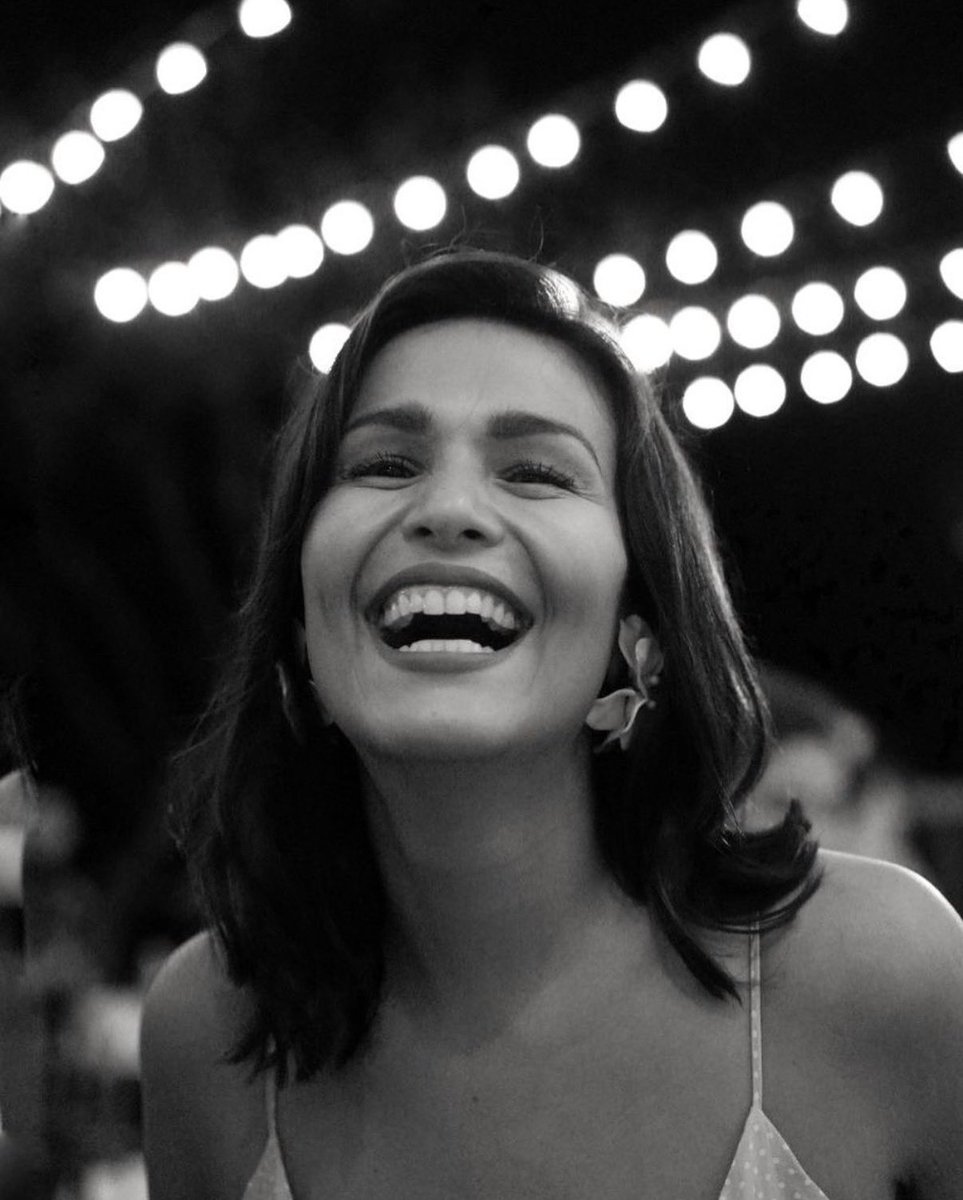bestofjoza's tweet photo. happiest birthday, @MissIzaCalzado!! may you have a good one! you are loved, always. 🤍🎂 https://t.co/oslqTZeKhz
