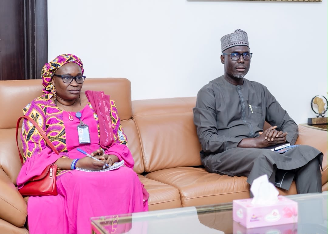 WFP_Mali's tweet photo. 🤝@WFP_Mali Deputy Country Director @SerigneMLoum met with @matd_mali Minister Brig. Gen. Issa Ousmane Coulibaly.

Together, they reaffirmed the strong partnership between the Government &amp; @WFP, and their shared commitment to supporting humanitarian action across the country.🇲🇱 https://t.co/91qPi8cZxC
