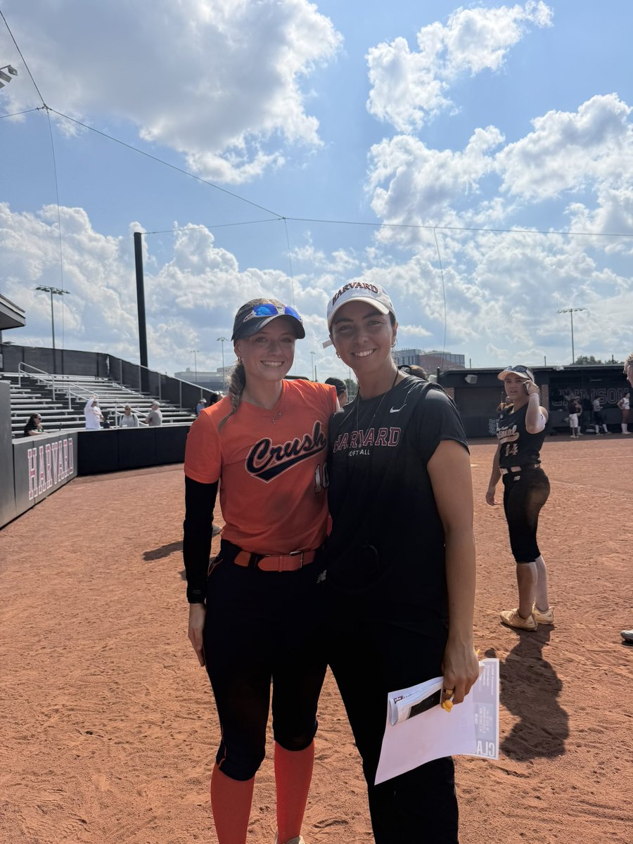 ggillette2028's tweet photo. Thank you @HarvardSB for hosting such a great camp this past weekend. I had the best time! @PolarCrush @CoachWhitSB @coachjennyrohn @_xiaaaooo @amelia_varelaa https://t.co/c9RMIkIwQ1