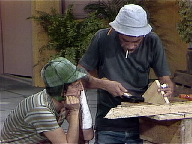 ForumChaves's tweet photo. Mais um episódio de Chaves no ar pelo SBT: "Os carpinteiros - parte 1" (1977) https://t.co/e2zTEaUo4a