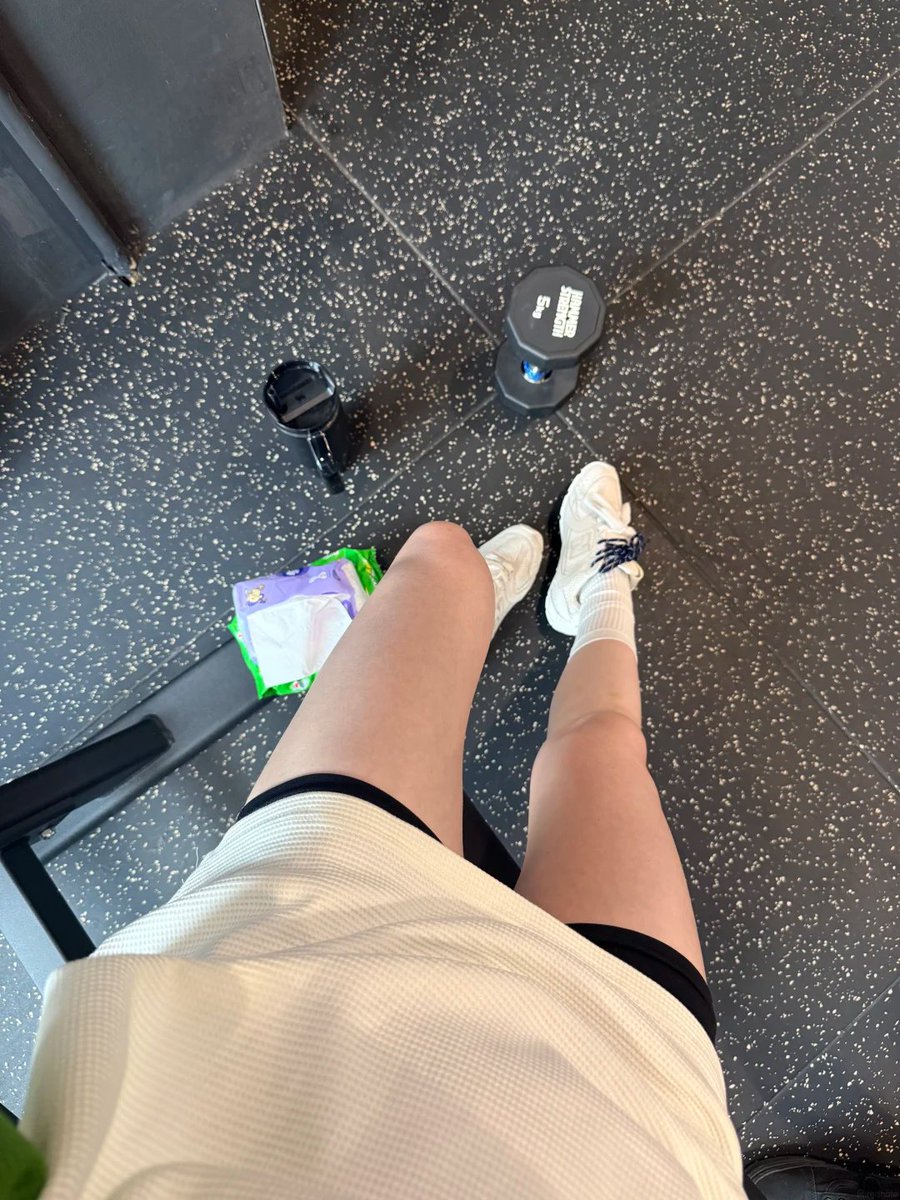 DelicateX_'s tweet photo. You must keep exercising and improving yourself. https://t.co/21xQR42y2R