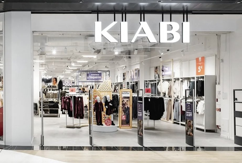 FinanzasArgy's tweet photo. 🇦🇷🇫🇷👕 Kiabi, la cadena francesa de ropa a precios accesibles, llegó a Argentina y abrió su primera tienda en CABA: invertirá US$50 millones para expandirse a 20 tiendas en los próximos cinco años, siendo Rosario su segundo destino para el mes de noviembre. https://t.co/UEwDGrFfXu