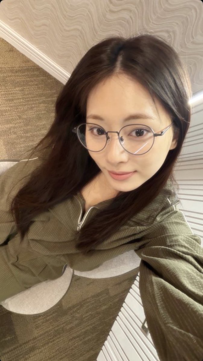 Jihyos_Love's tweet photo. https://t.co/NuxAZEoago