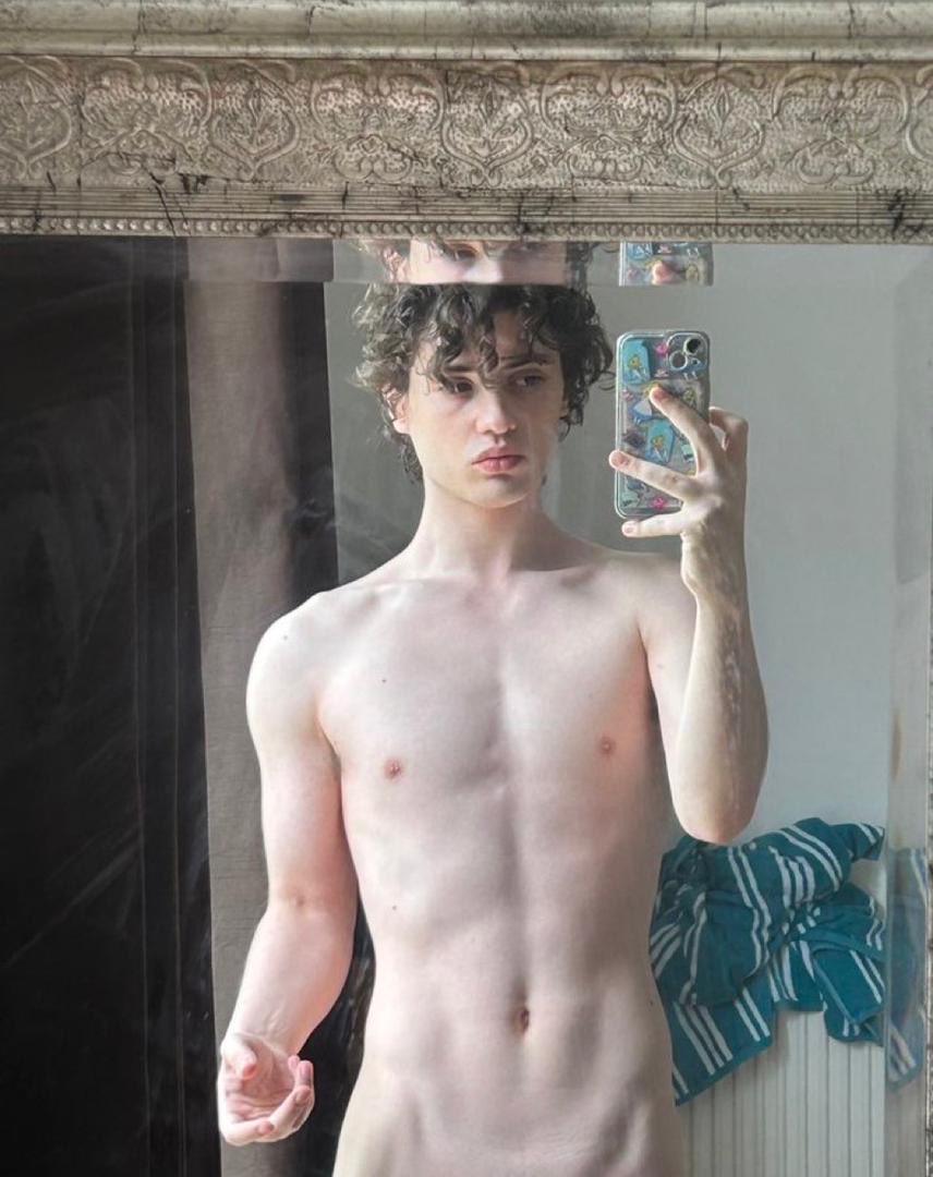 liamcolwill's tweet photo. Hey 👋 guys …Gooday everyone need more gay friends add up my new account both young and old gay guys 👨‍❤️‍👨🏳️‍🌈#gay #pride https://t.co/VW0utXs0t1