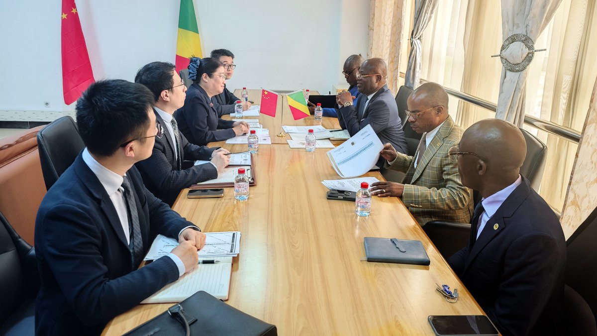 guynestoritoua's tweet photo. En ma qualité de #Coordonnateur du Comité technique du #FOCAC, j'ai eu l'insigne honneur de recevoir, ce mardi 11 août 2026, S.E.Mme AN Qing, #Ambassadeur Extraordinaire et Plénipotentiaire de la République Populaire de #Chine auprès de la République du Congo. Cette rencontre a été une nouvelle occasion d’échange de vues à l’approche de la 18e réunion des haut fonctionnaires du FOCAC qui se tiendra à Brazzaville, du 26 au 27 novembre 2026.