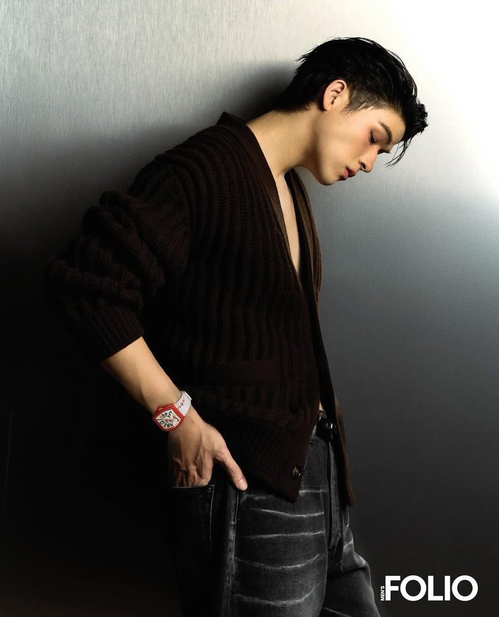 sleeproom_'s tweet photo. นานิบอกว่า อยากเห็นสกายไฟแดง แล้วหนูอยากได้แดงเฉดไหนล่ะครับ https://t.co/jMwGgwlLjy
