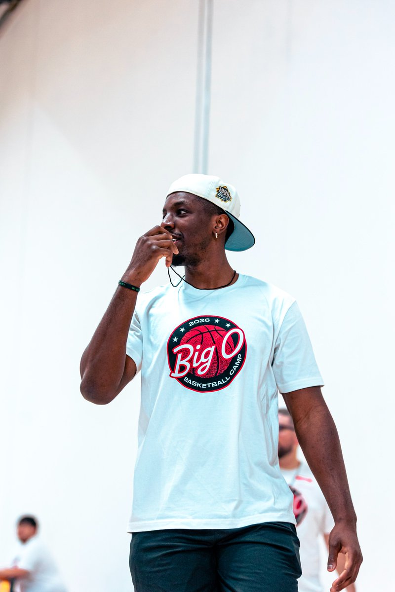 ATLHawks's tweet photo. Big O gave back to his SoCal community with his very own summer camp ❤️ https://t.co/im3Z8kDPoG