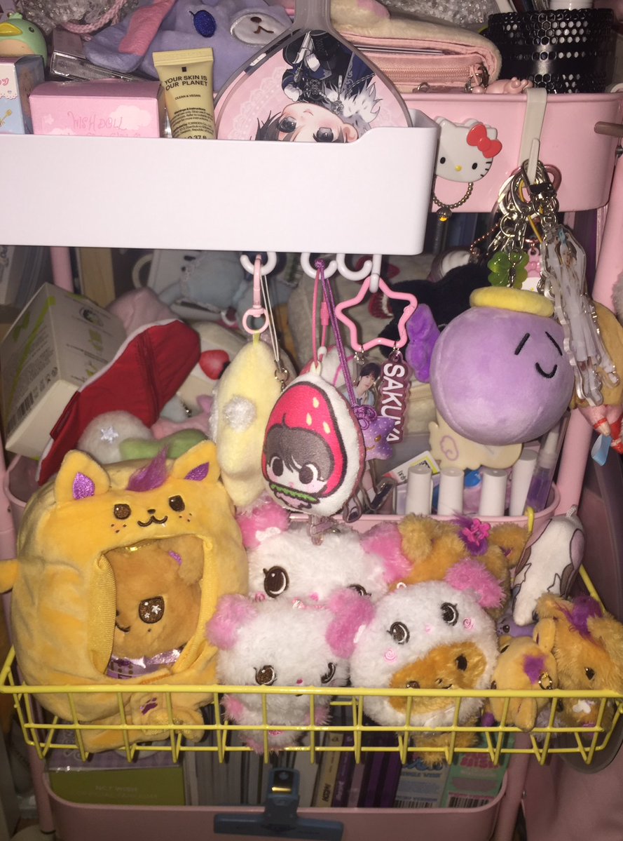 omvsron's tweet photo. 💅💞 https://t.co/3keW52m5Vu