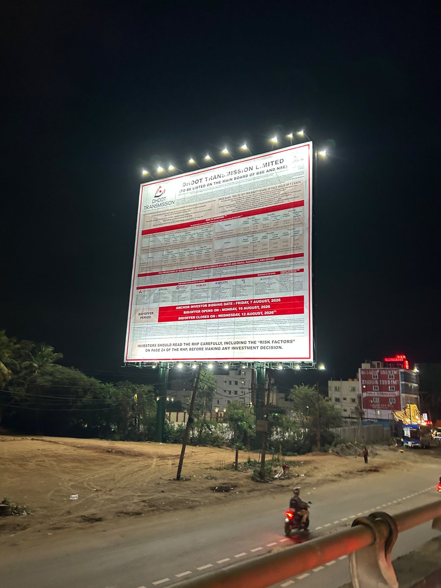 itzcloudyi's tweet photo. Dhoot transmission advertisement at Chandapura, Bengaluru @DTPLIndia https://t.co/uNkoUom363