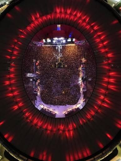 RapMais's tweet photo. 🏟️ BK’ VENDE MAIS DE 40 MIL INGRESSOS PARA SHOW NO MARACANÃ EM MENOS DE 24 HORAS

No ano passado, o rapper reuniu 30 mil pessoas na Apoteose. Agora, em menos de 24 horas, já vendeu mais de 40 mil ingressos para o encerramento da turnê de “Castelos & Ruínas” no Maracanã FALTANDO MESES PARA O SHOW.

A apresentação acontece em 16 de janeiro e será o maior espetáculo da carreira de BK’,